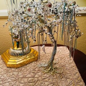 Graceful swaying pearl, rhinestone tree